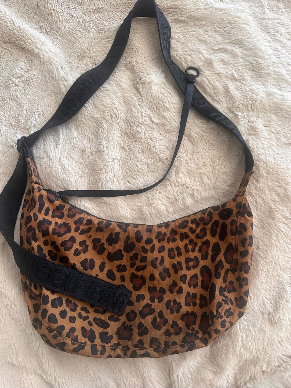 BAGGU Medium Leopard Print Crescent Shoulder Bag with Black Strap